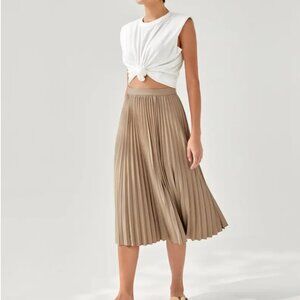 Love Bonito Elinie Pleated Midi Skirt in Khaki